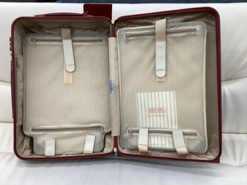スーツケースのRIMOWA（リモワ）