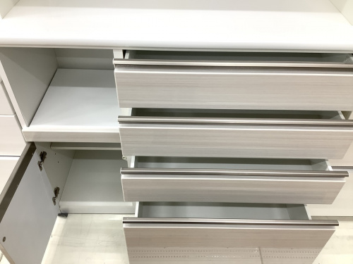 中古家具の松原