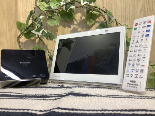 AV機器のポータブルテレビ