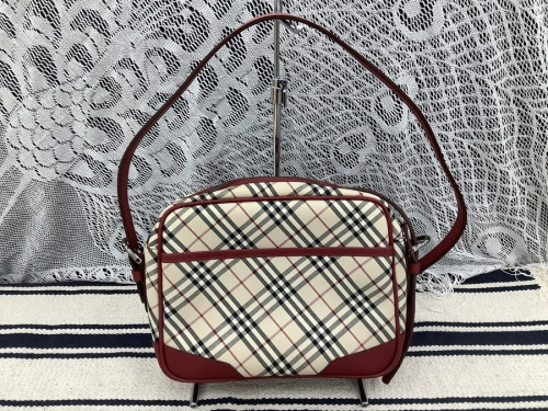 バーバリーのBURBERRY