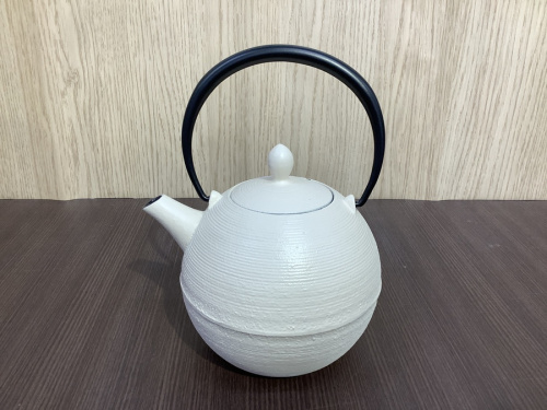 鉄瓶の南部鉄器