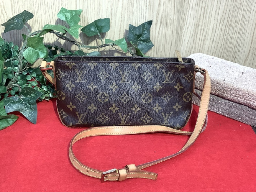 LOUIS VUITTONのルイヴィトン