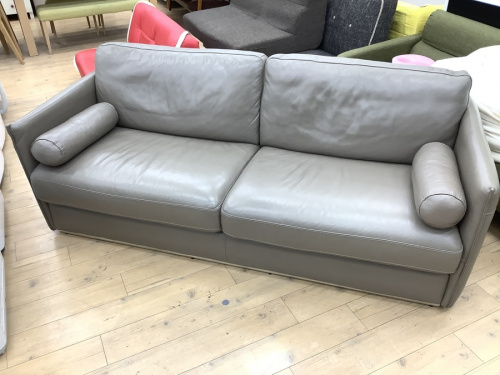 家具のソファー