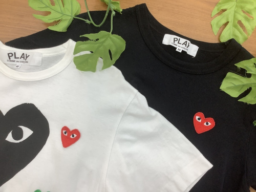 ファッションのTシャツ