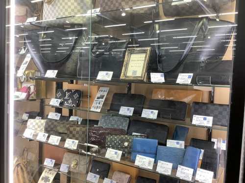 ルイヴィトンのCOACH