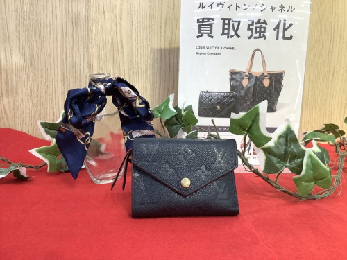 ブランド・ラグジュアリーの財布