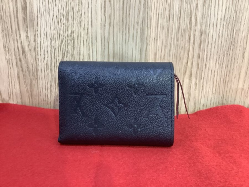 LOUIS VUITTONの中古