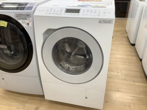 家電のドラム式洗濯乾燥機