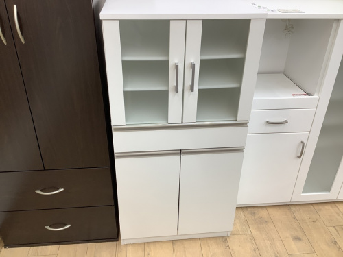 家具のキャビネット