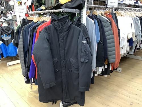 ダウンコートのMONCLER(モンクレール)