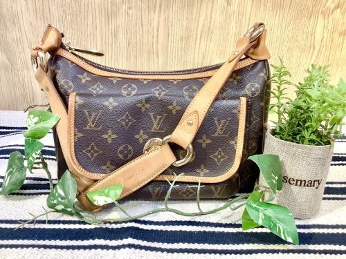 ブランドのLouis Vuitton(ルイヴィトン)