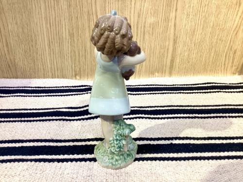 Lladro（リヤドロ）のフィギュリン