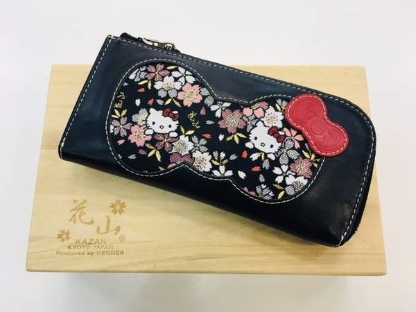 京都老舗 西陣織×本革 花山×ハローキテ キティ京桜 キーケース 木箱付き 新品未使用 カラーレッド レア