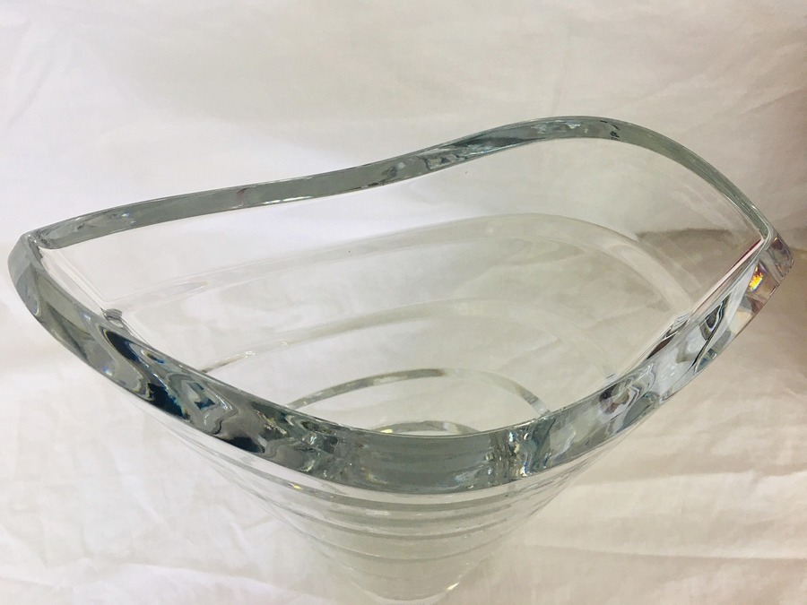 バカラ　フラワーベース　ウェーブ バカラ ウェーブ フラワーベース（22cm） : SELECTORS ONLINE