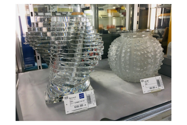 Baccarat バカラ twistツイスト ベース 花瓶 Lサイズ 23cm Baccarat バカラ twistツイスト ベース 花瓶 Lサイズ 23cm | BACCARAT