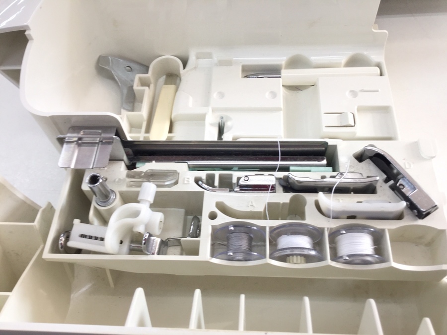 ハンドメイド作業の効率アップ！JUKI（ジューキ）のミシンが入荷です