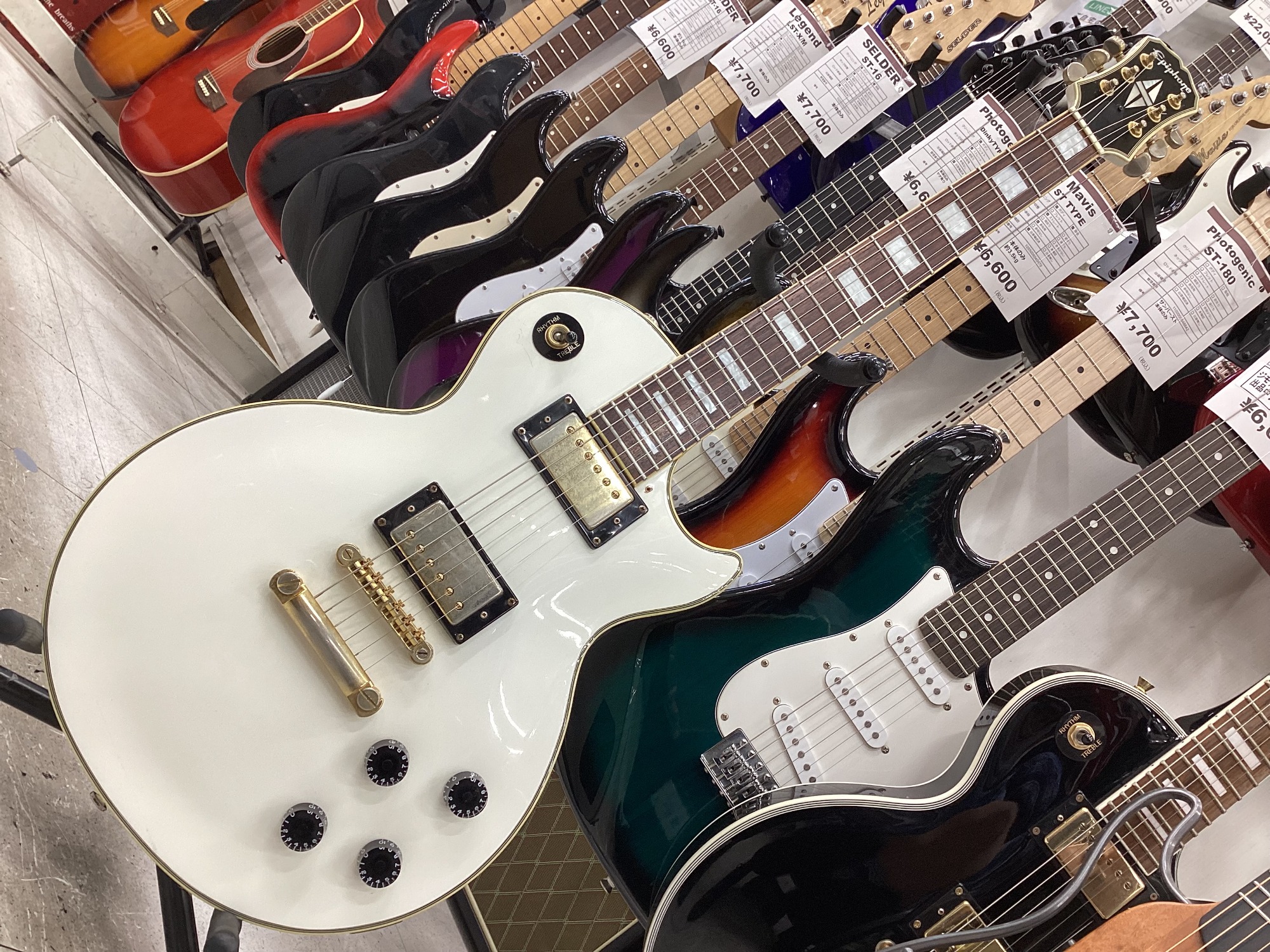 8月8月はリユースの日！レスポールカスタム買取入荷しました
