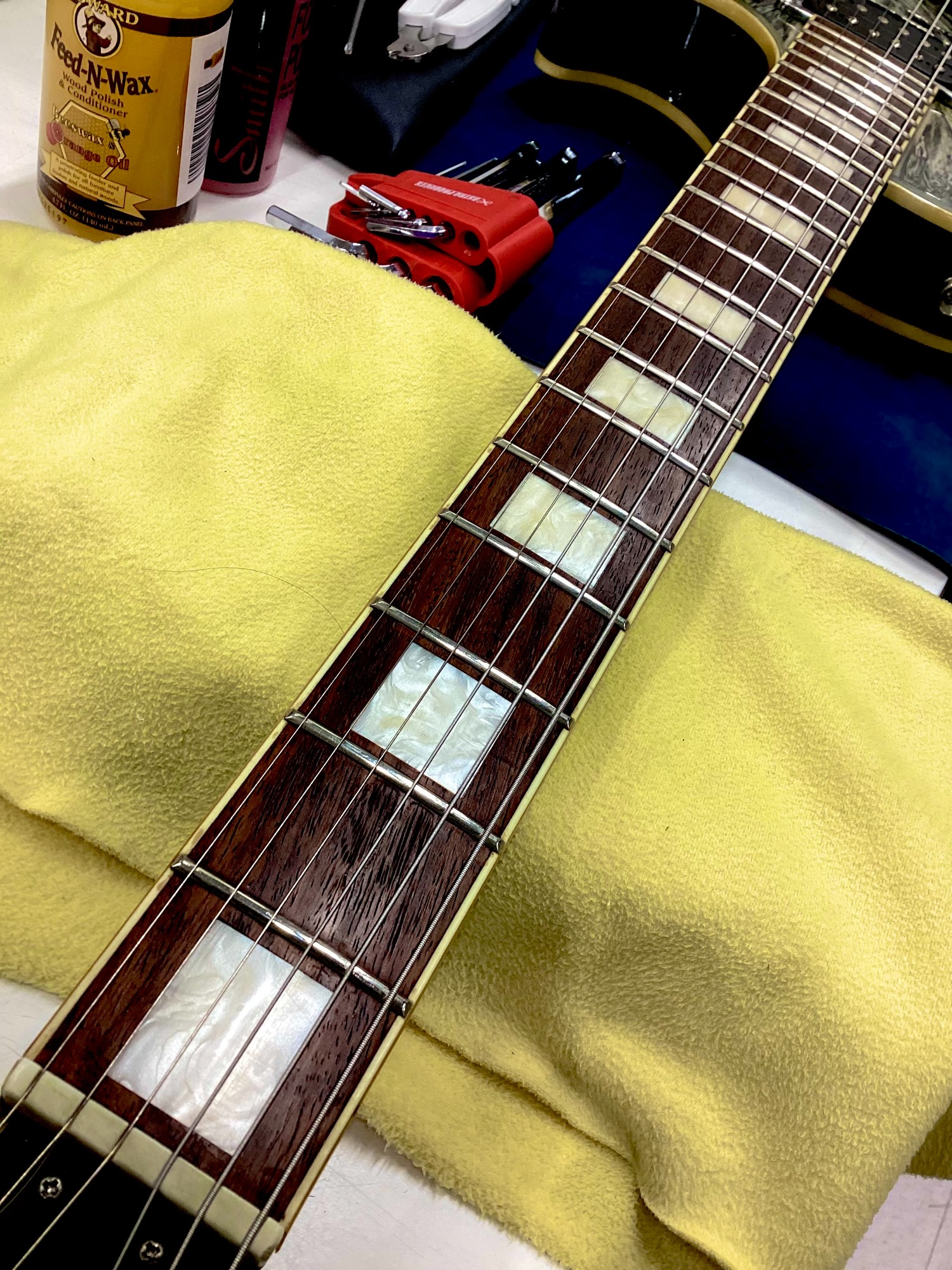 中古楽器】Burny RLC-55!!惑星爆発⁉プラネットバースト入荷♪【中古