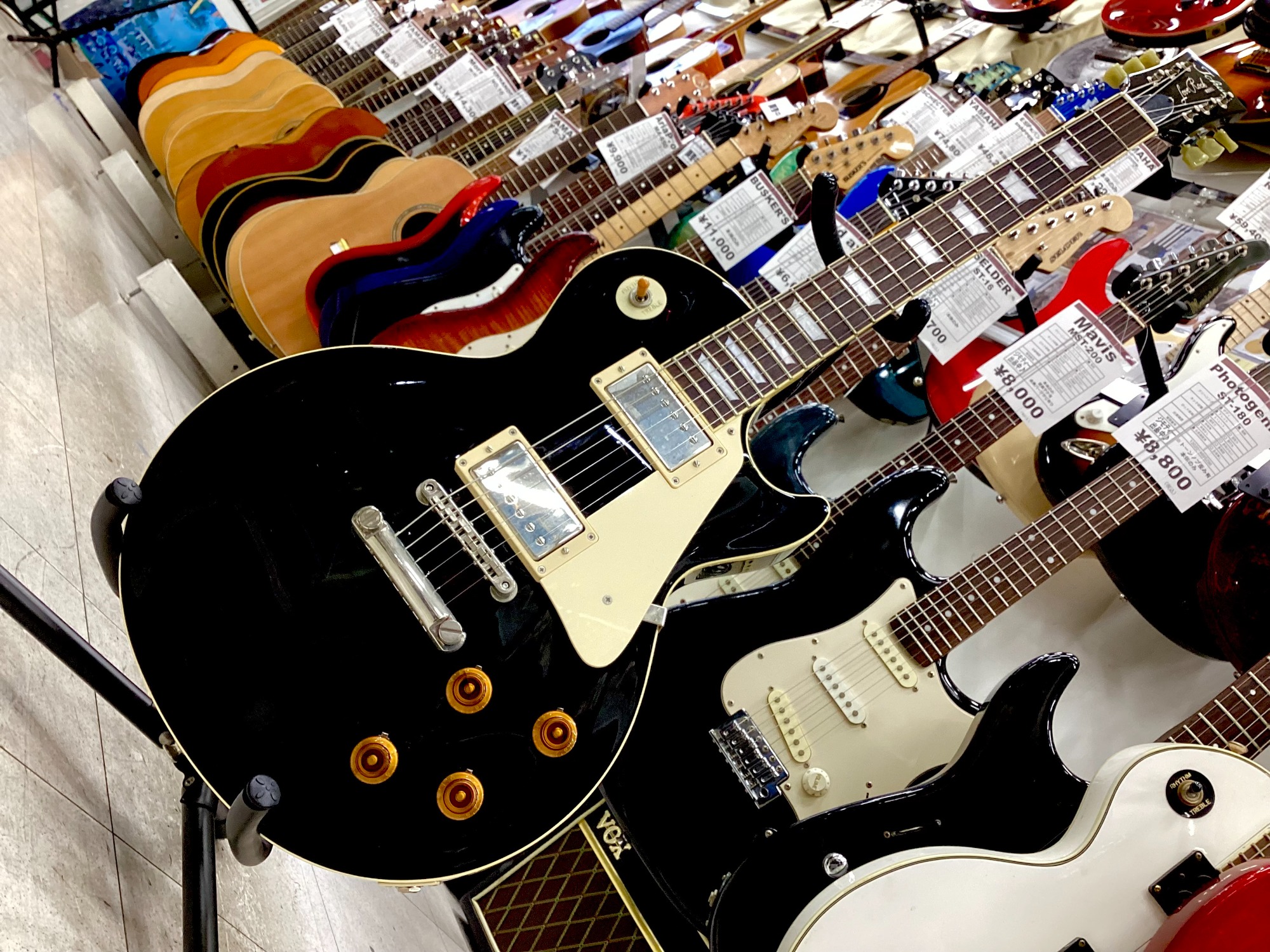 中古楽器】日本製レスポールタイプTokai LOVEROCK !! 職人魂の咆哮