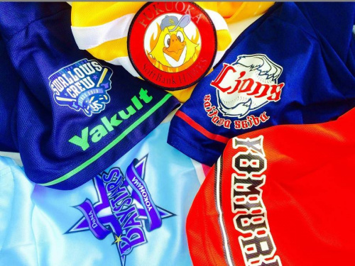 スポーツ用品の野球・サッカー