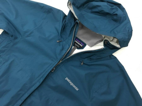 アウトドアウェアのノースフェイス（THE NORTH FACE）
