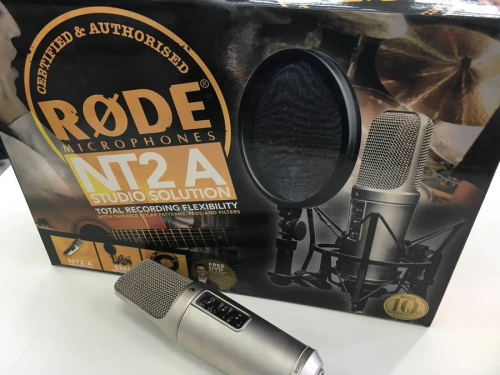 デジタル家電のSOUNDHOUSE