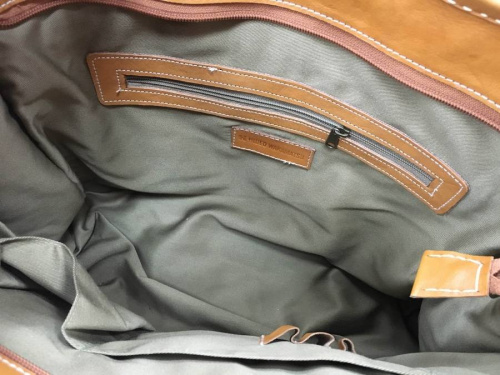 バッグのHIDEO WAKAMATSU