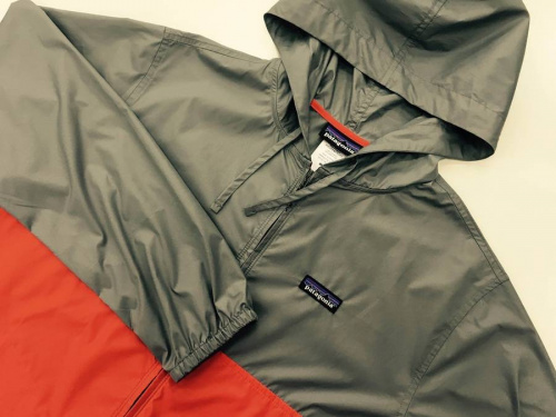 スポーツ・アウトドアのアウトドア