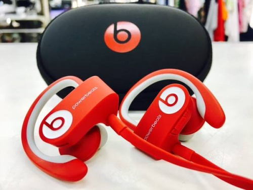 デジタル家電のイヤホン