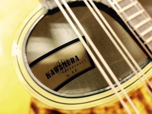 マンドリンのKAWAMURA