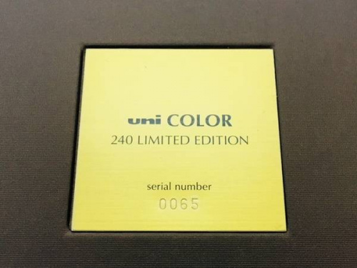 色鉛筆のUNI