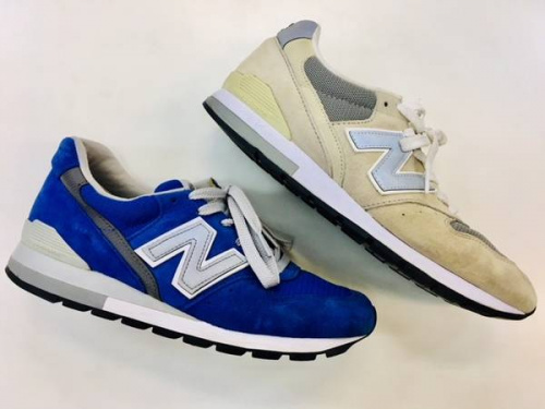スニーカーのニューバランス（new balance）