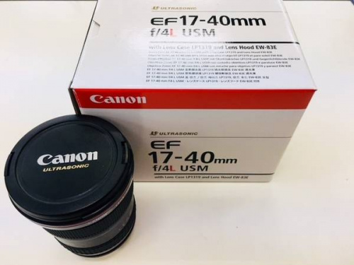 レンズのキャノン（Canon）