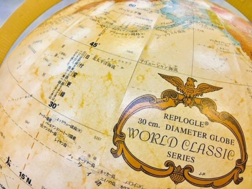 インテリアの地球儀