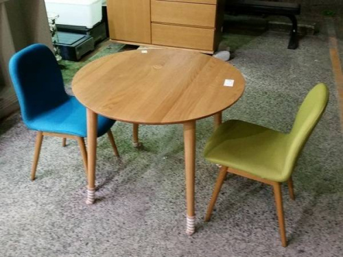 家具のダイニングセット