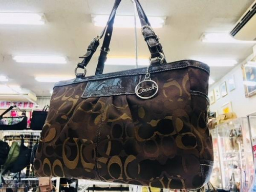 コーチ（COACH）のコーチ