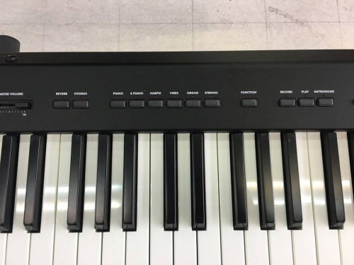KORGの中古ピアノ