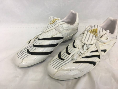 サッカー　スパイク