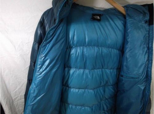 ノースフェイスのTHE NORTH FACE