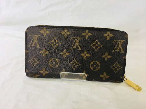 ブランド・ラグジュアリーの財布