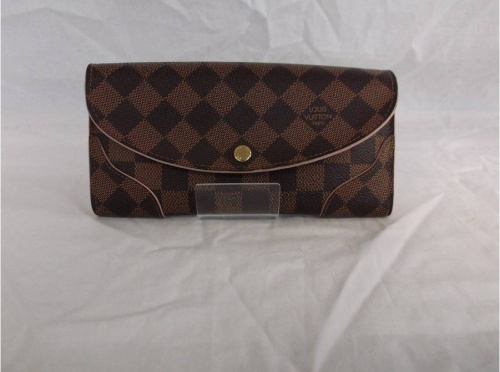 ブランド・ラグジュアリーの財布