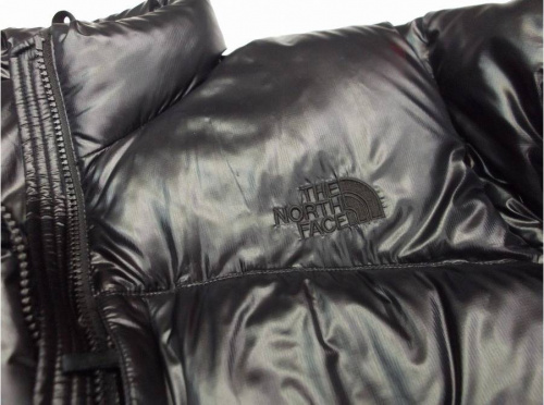 ダウンジャケット