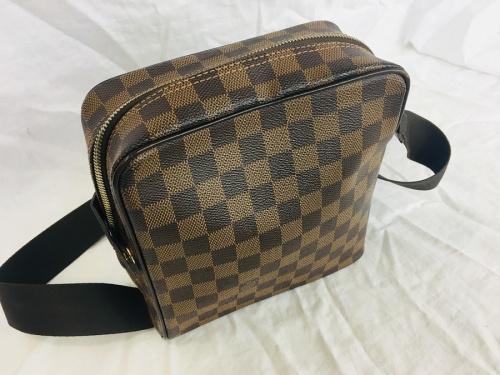 ブランド・ラグジュアリーのルイヴィトン(LOUIS VUITTON)