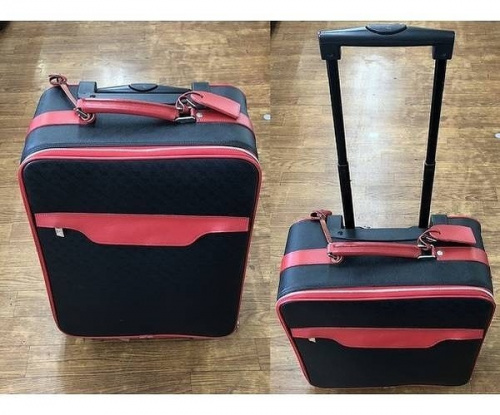 ブランド・ラグジュアリーのキャリーバッグ