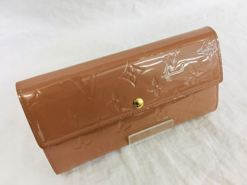 ブランド・ラグジュアリーのルイヴィトン（LOUIS VUITTON）