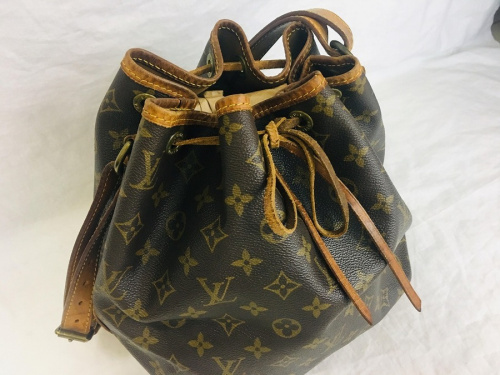 ブランド・ラグジュアリーのルイヴィトン（LOUIS VUITTON）