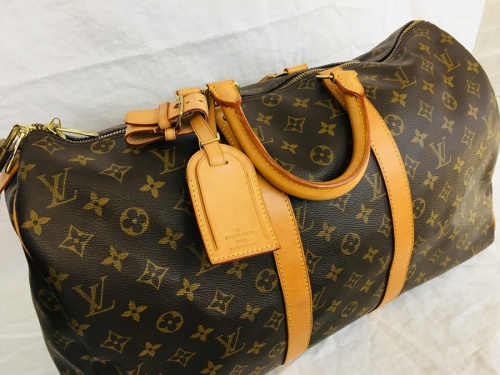ブランド・ラグジュアリーのルイヴィトン（LOUIS VUITTON）