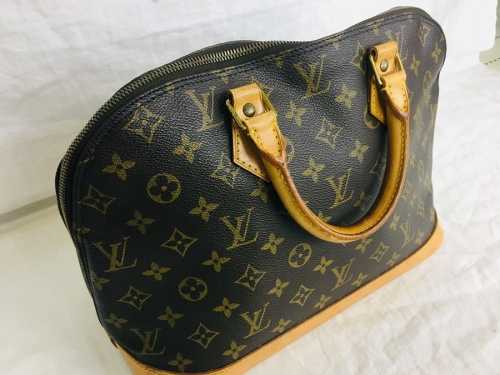 ブランド・ラグジュアリーのルイヴィトン（LOUIS VUITTON）