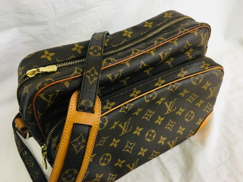 ブランド・ラグジュアリーのルイヴィトン(LOUIS VUITTON)