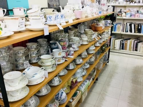 和食器の洋食器